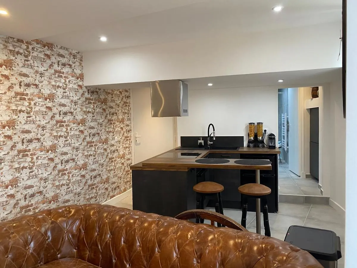Cosy 2 Pieces Vue Mer Aux Parfums De Grasse Apartment