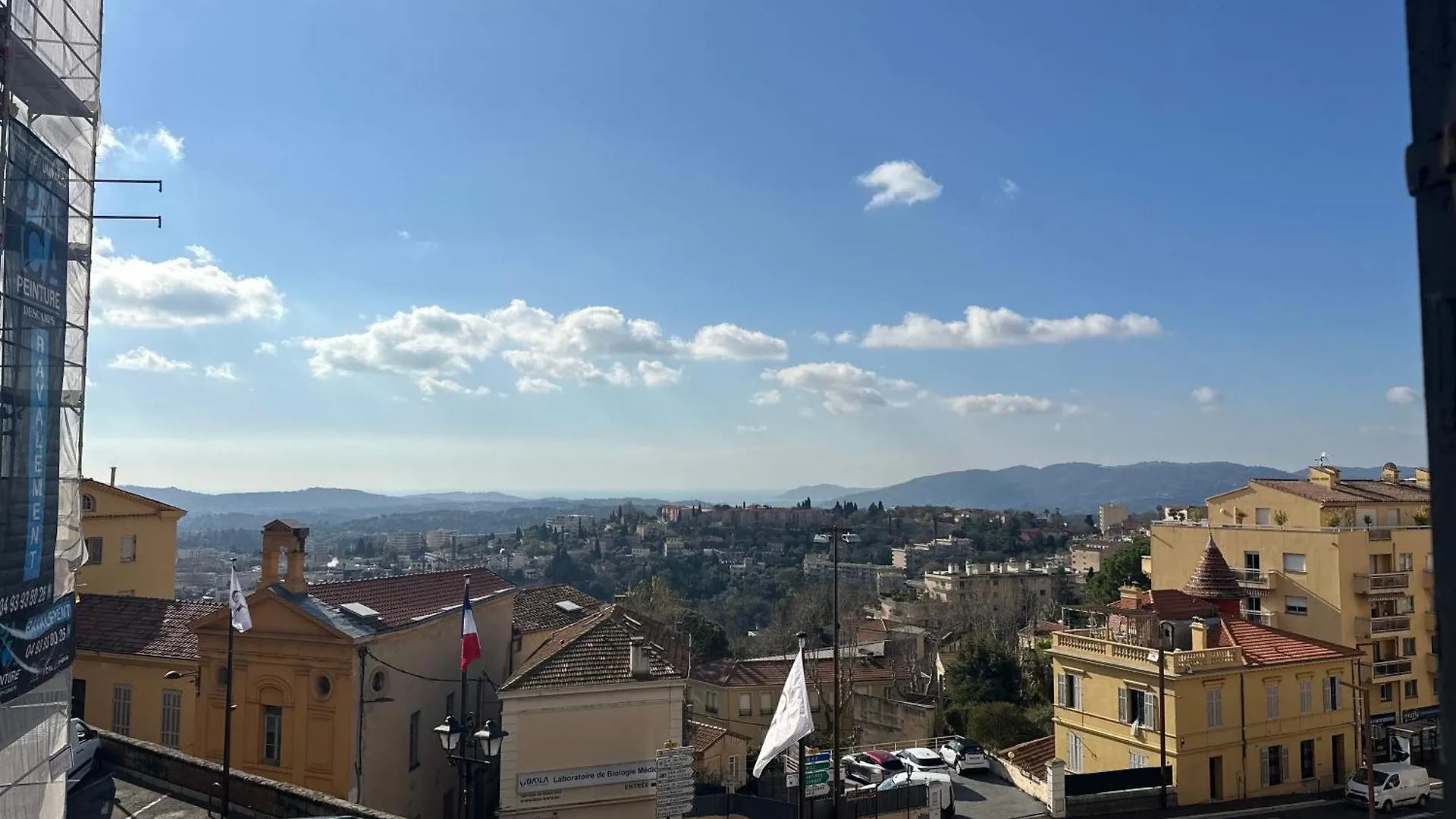 Joli 2 pièces vue mer centre historique de Grasse